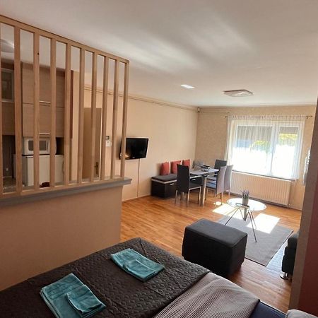 Charlie&Blueberries Appartement Belgrado Buitenkant foto