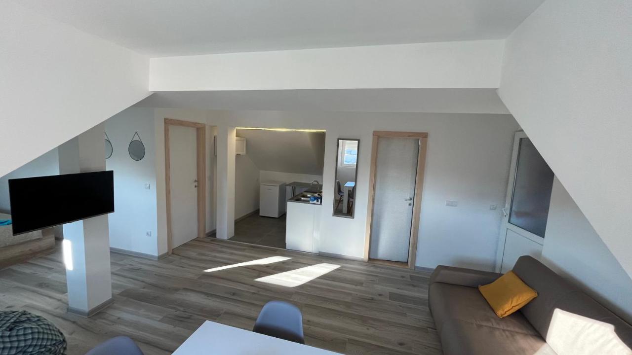 Charlie&Blueberries Appartement Belgrado Buitenkant foto