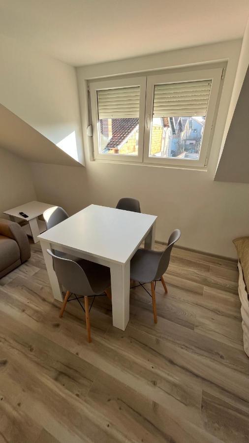 Charlie&Blueberries Appartement Belgrado Buitenkant foto
