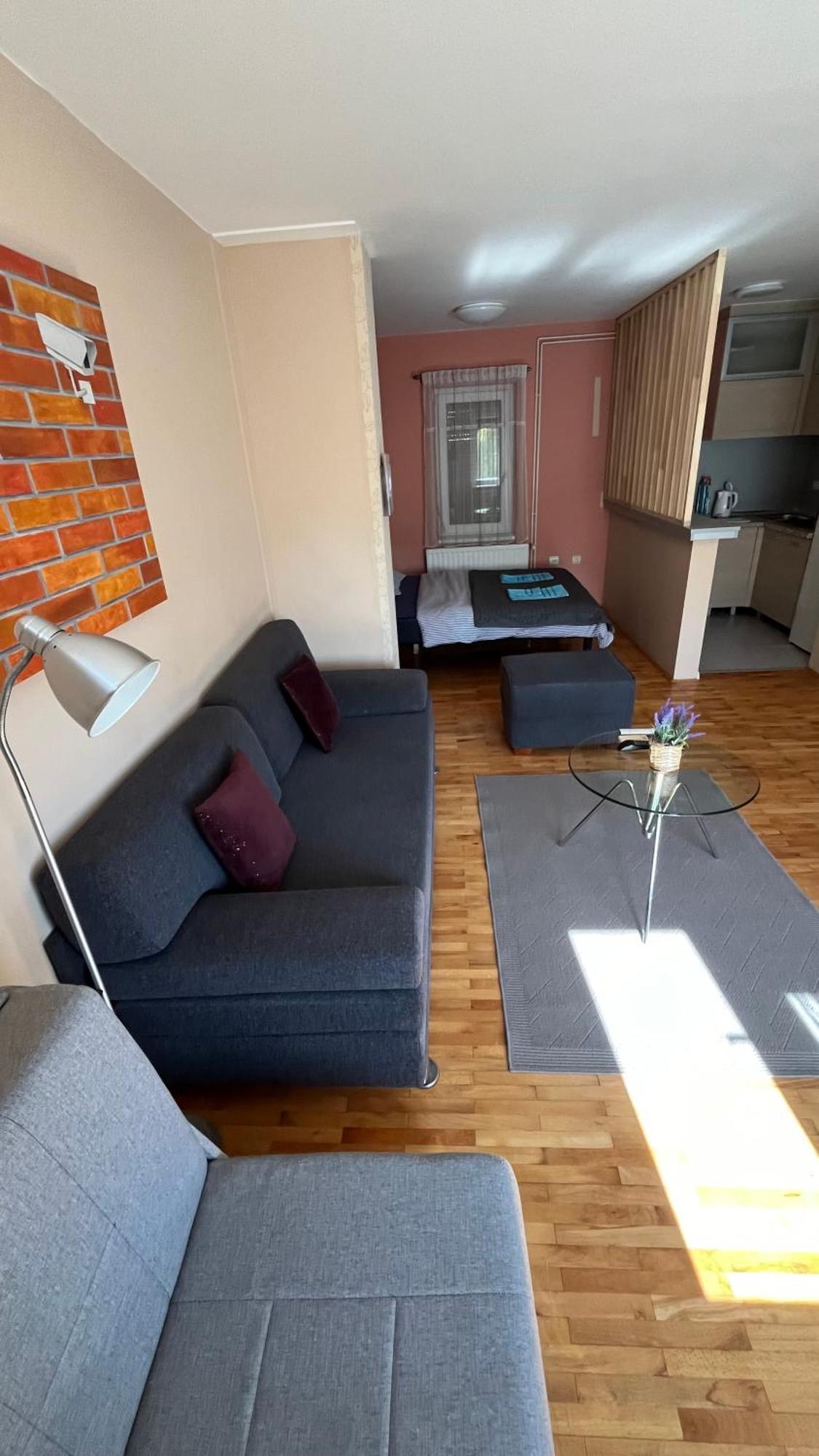 Charlie&Blueberries Appartement Belgrado Buitenkant foto